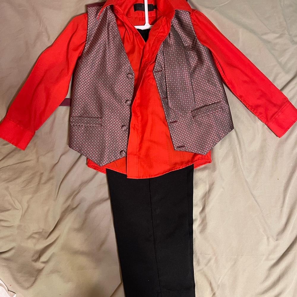 Red Shirt with Patterned Vest and Black Pants Set